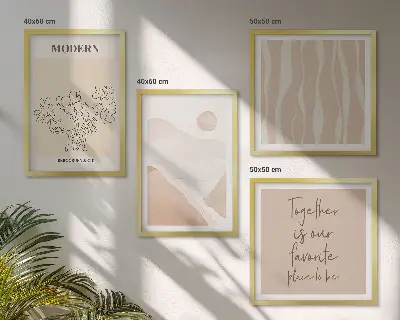 Galería de pared con diseño de colores y formas abstractas