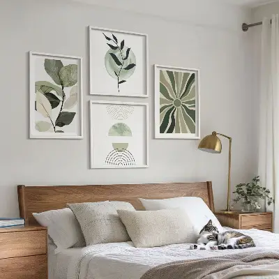 Galería de pared con formas geométricas de plantas