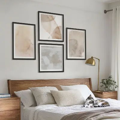 Galería de pared con texturas cálidas de acuarela pastel