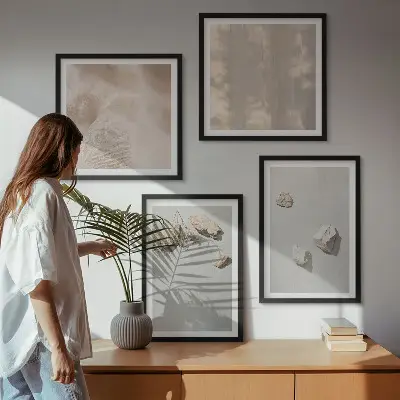 Set de cuadros modernos para salón con decoraciones de playa y piedras de estilo bohemio