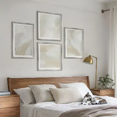 Galería de pared decoración con pinceladas abstractas sobre lienzo