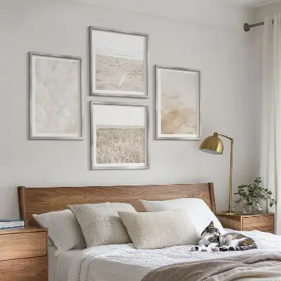 Galería de pared con texturas de moda en tonos pastel