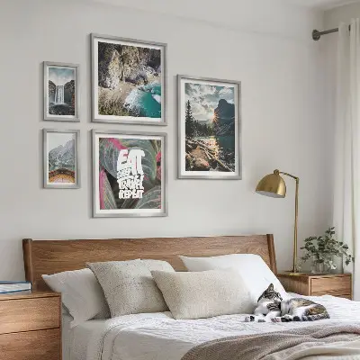 Conjunto de cuadros decorativos con paisajes de cascadas de montaña