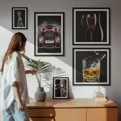 Set de 5 cuadros para salón con diseños elegantes de temática retro de coches y bebidas