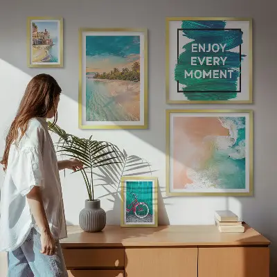 Conjunto de cuadros decorativos motivo de ambiente vacacional