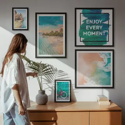 Conjunto de cuadros decorativos motivo de ambiente vacacional