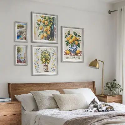 Set de 5 cuadros para salón con motivos de cítricos al estilo mediterráneo
