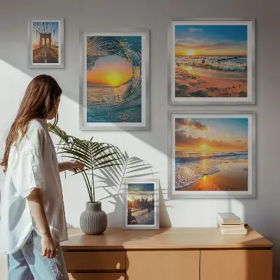 Conjunto de cuadros decorativos con diseño de atardeceres en el mar y puentes de la ciudad