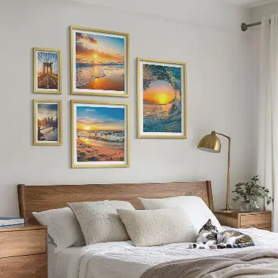 Conjunto de cuadros decorativos con diseño de atardeceres en el mar y puentes de la ciudad