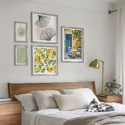 Conjunto de cuadros decorativos con elegantes motivos vegetales