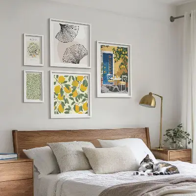 Conjunto de cuadros decorativos con elegantes motivos vegetales
