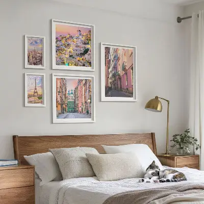 Conjunto de cuadros decorativos con temática de ciudades encantadoras en Europa