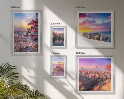 Pared galería de arte con diseño de montañas y flores asiáticas