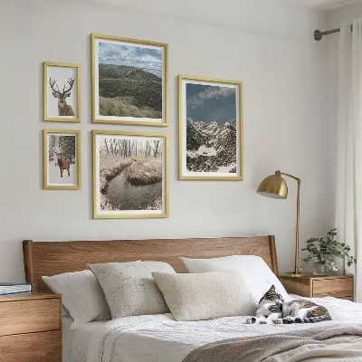 Pared galería de arte naturaleza salvaje con majestuosas montañas
