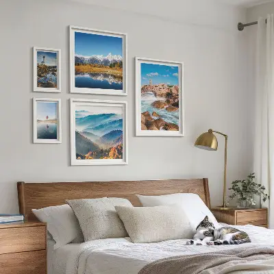 Conjunto de cuadros decorativos con paisajes de montañas, mar y faros