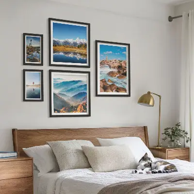 Conjunto de cuadros decorativos con paisajes de montañas, mar y faros