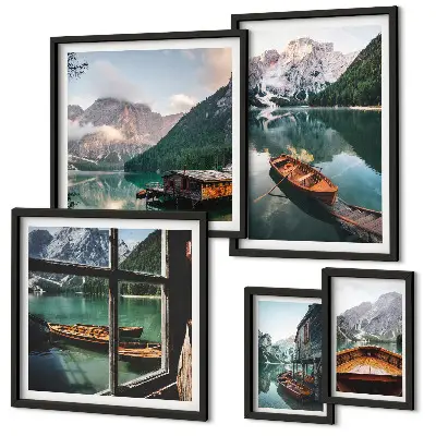 Pared galería de arte con motivos de lagos, montañas, barcos y paisajes