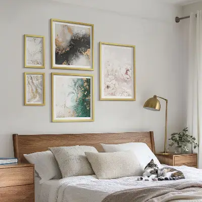 Conjunto de cuadros decorativos estilo abstracto con detalles florales