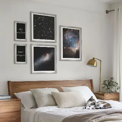 Set de 5 cuadros para salón con diseños de inspiraciones cósmicas y motivación