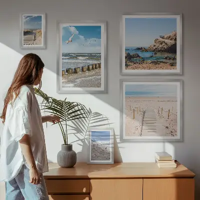 Conjunto de cuadros decorativos con paisajes de playas costeras