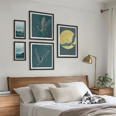 Conjunto de cuadros decorativos con paisajes, aves y cielo nocturno