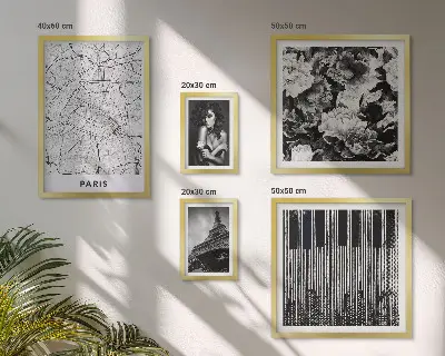 Set de 5 cuadros para salón con diseño de arquitectura elegante al estilo parisino