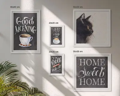 Pared galería de arte con eslóganes positivos sobre gatos y café