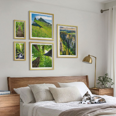 Pared galería de arte Senderos naturales con paisajes verdes