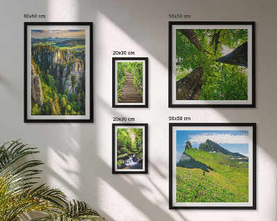 Pared galería de arte Senderos naturales con paisajes verdes