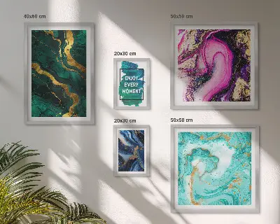 Conjunto de cuadros decorativos diseños abstractos en tonos verde y morado