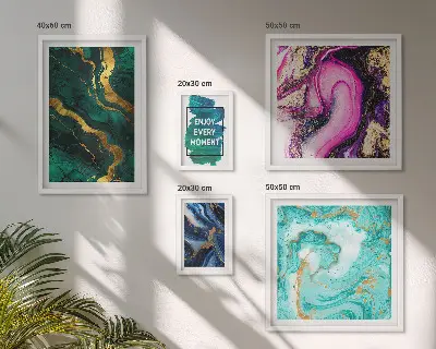 Conjunto de cuadros decorativos diseños abstractos en tonos verde y morado