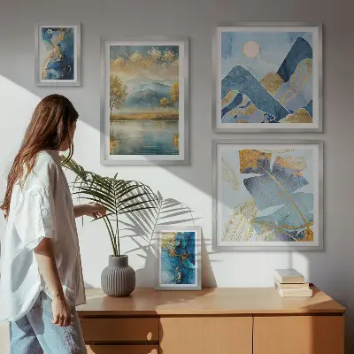Conjunto de cuadros decorativos con paisajes de montaña y plantas de estilo elegante