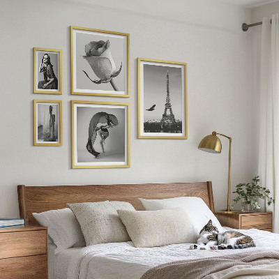 Set de 5 cuadros para salón París elegante en blanco y negro