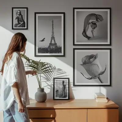 Set de 5 cuadros para salón diseño de París elegante en blanco y negro