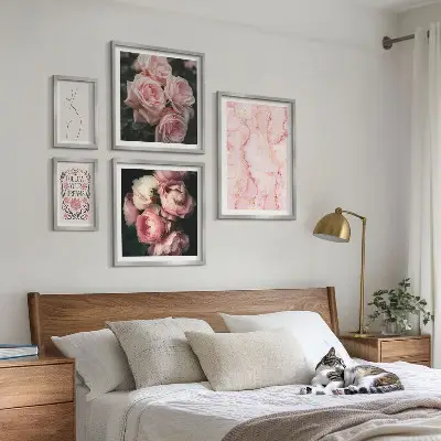 Conjunto de cuadros decorativos diseño de flores rosas estilo boho