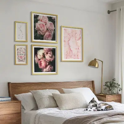 Conjunto de cuadros decorativos diseño de flores rosas estilo boho