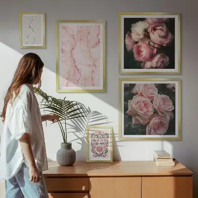 Conjunto de cuadros decorativos diseño de flores rosas estilo boho