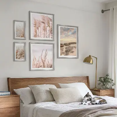 Set de 5 cuadros para salón con diseño de paisajes costeros al sol
