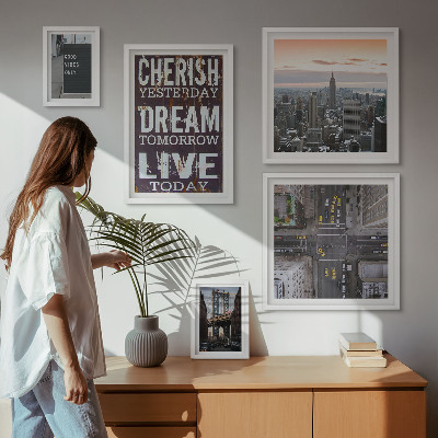 Conjunto de cuadros decorativos eslóganes inspiradores para la ciudad