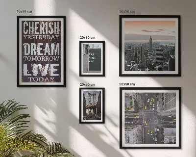 Conjunto de cuadros decorativos con eslóganes inspiradores para la ciudad