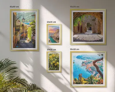 Pared galería de arte con encantadoras vistas al mar