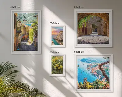 Pared galería de arte con encantadoras vistas al mar
