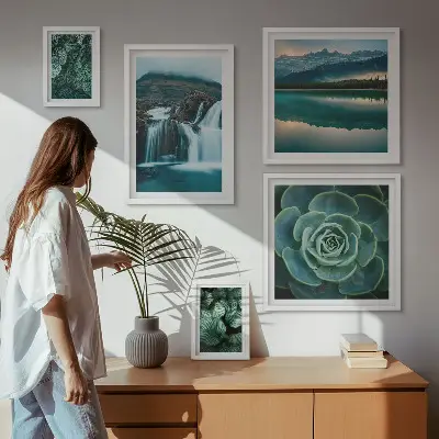 Pared galería de arte decoración de naturaleza con plantas verdes en cascada