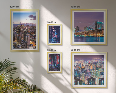 Conjunto de cuadros decorativos Paisajes nocturnos de la ciudad iluminados con luces de neón.