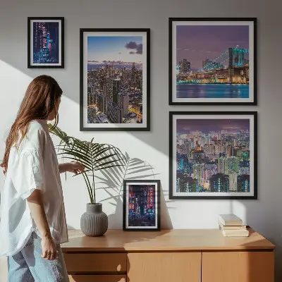 Conjunto de cuadros decorativos paisajes nocturnos de la ciudad con iluminación de luces de neón
