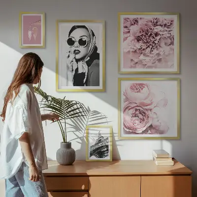 Set de 5 cuadros para salón con elegantes retratos de rosas