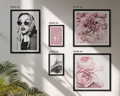 Set de 5 cuadros para salón con elegantes retratos de rosas