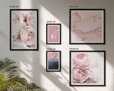 Conjunto de cuadros decorativos con diseño de flores rosas para un toque elegante