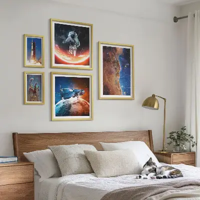 Set de 5 cuadros para salón con diseño de viajes espaciales por la galaxia