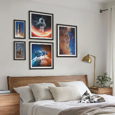 Set de 5 cuadros para salón con diseño de viajes espaciales por la galaxia